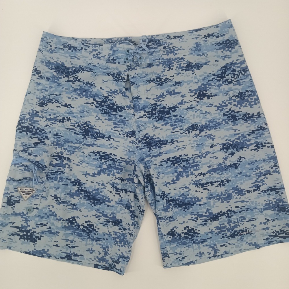 Columbia PFG Board Shorts Mens 40 Blue Digital Camo‎ Omni-Shield Fishing Trunks